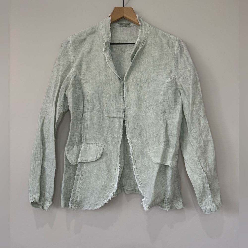 Sunny Studio linen raw edge light sage color blazer S/M